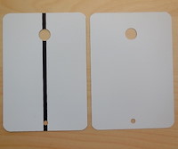 Musterbleche weiss mit 6mm und 15mm Loch inkl. Kontraststreifen, 105mm x148mm